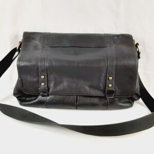 Fossil Cow Hide Leather Vintage Black Messenger Laptop Work Bag Extra Large